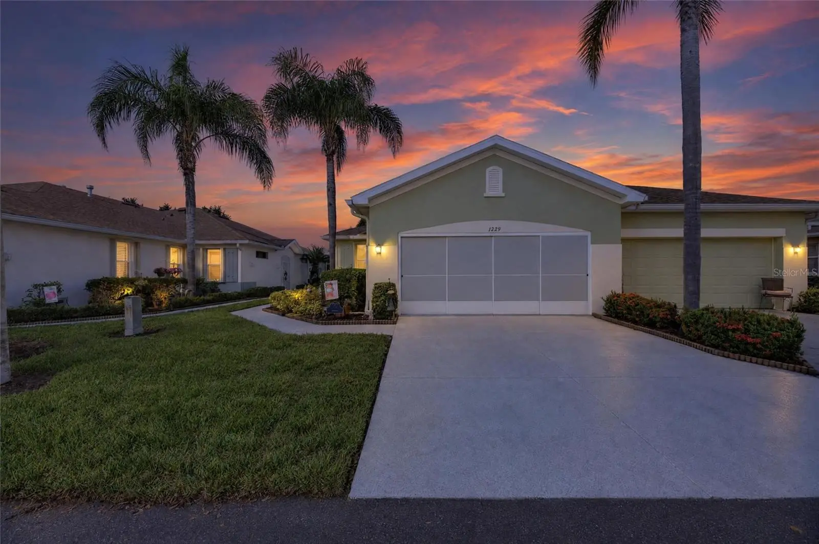 1229 Huntington Greens Drive, FL