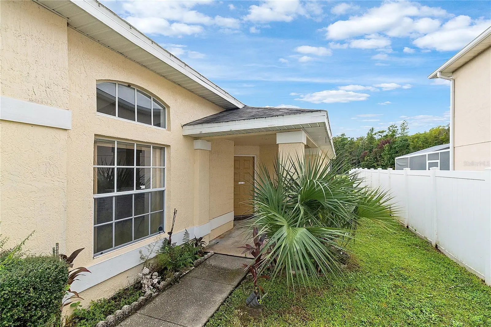 1620 Brook Hollow Drive, FL