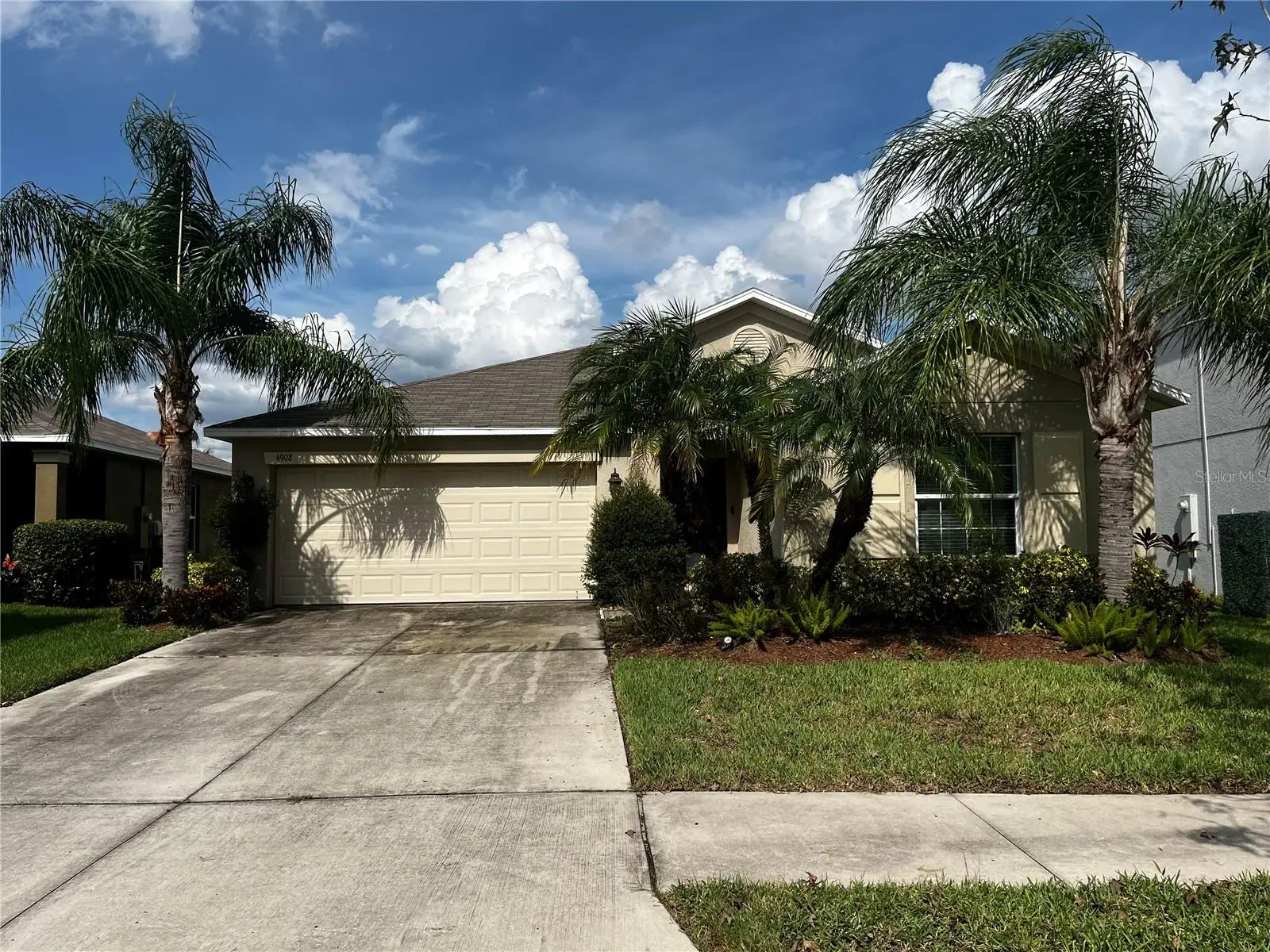 4908 Babbling Brook Lane, FL