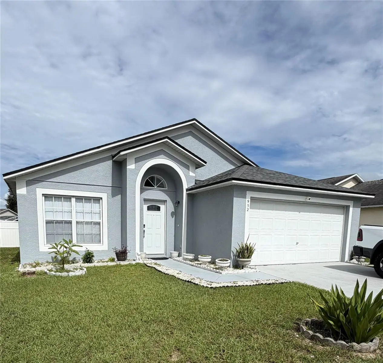952 Clear Creek Circle, FL