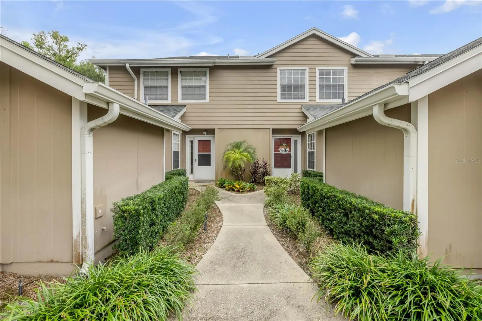 636 Maple Oak Circle, FL