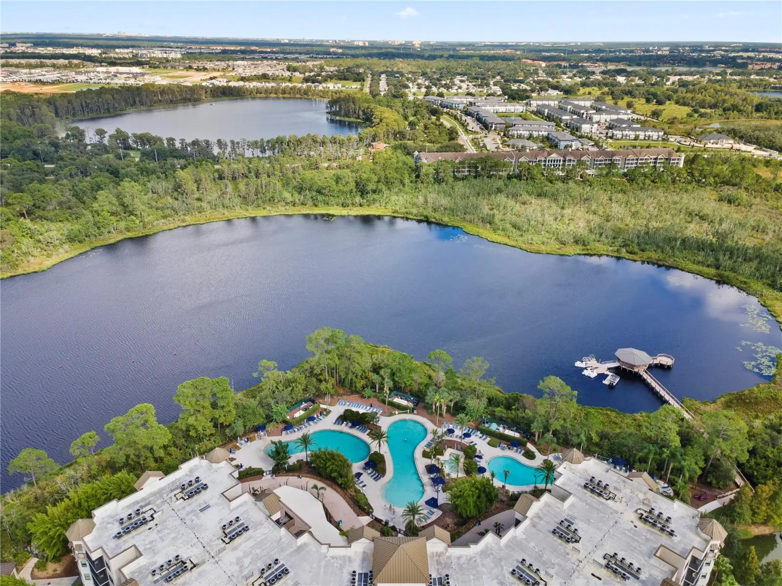 14501 Grove Resort Avenue, FL