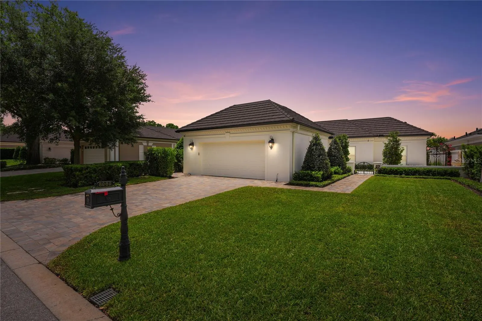 8969 Charleston Park, FL