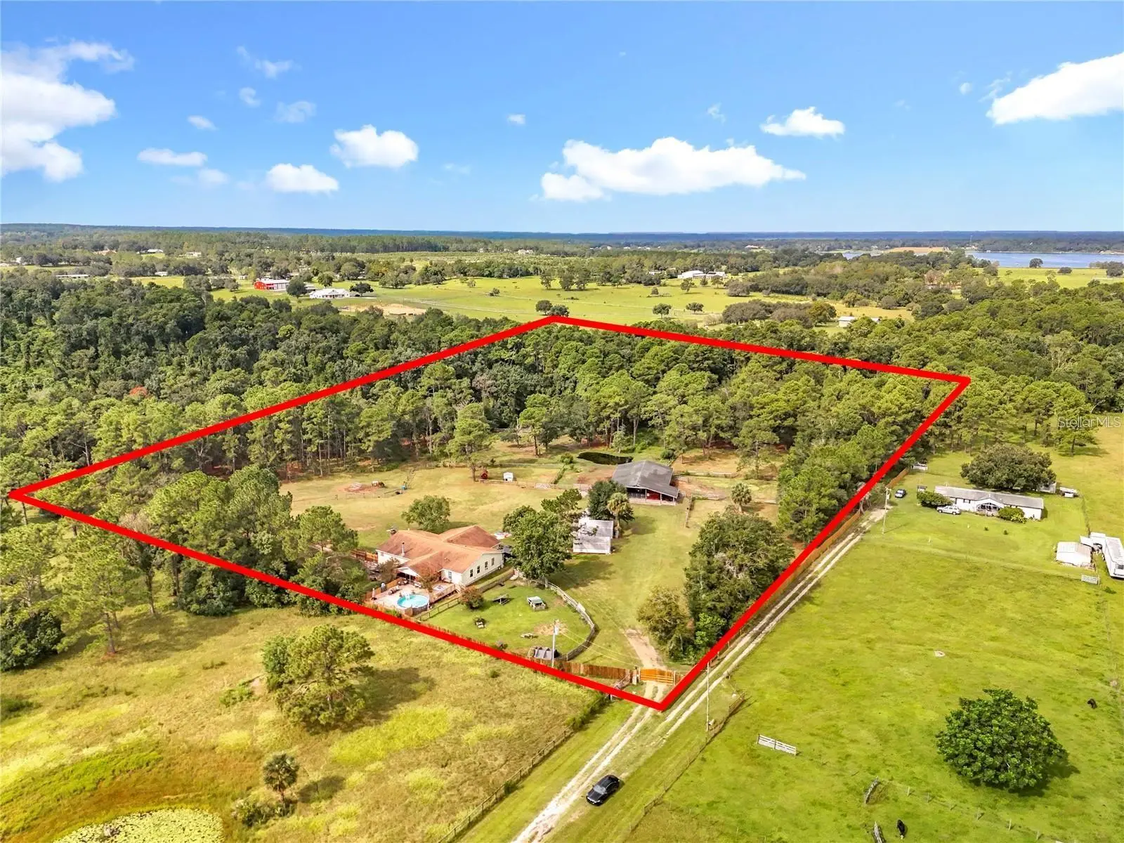 21320 Paradise Way, FL