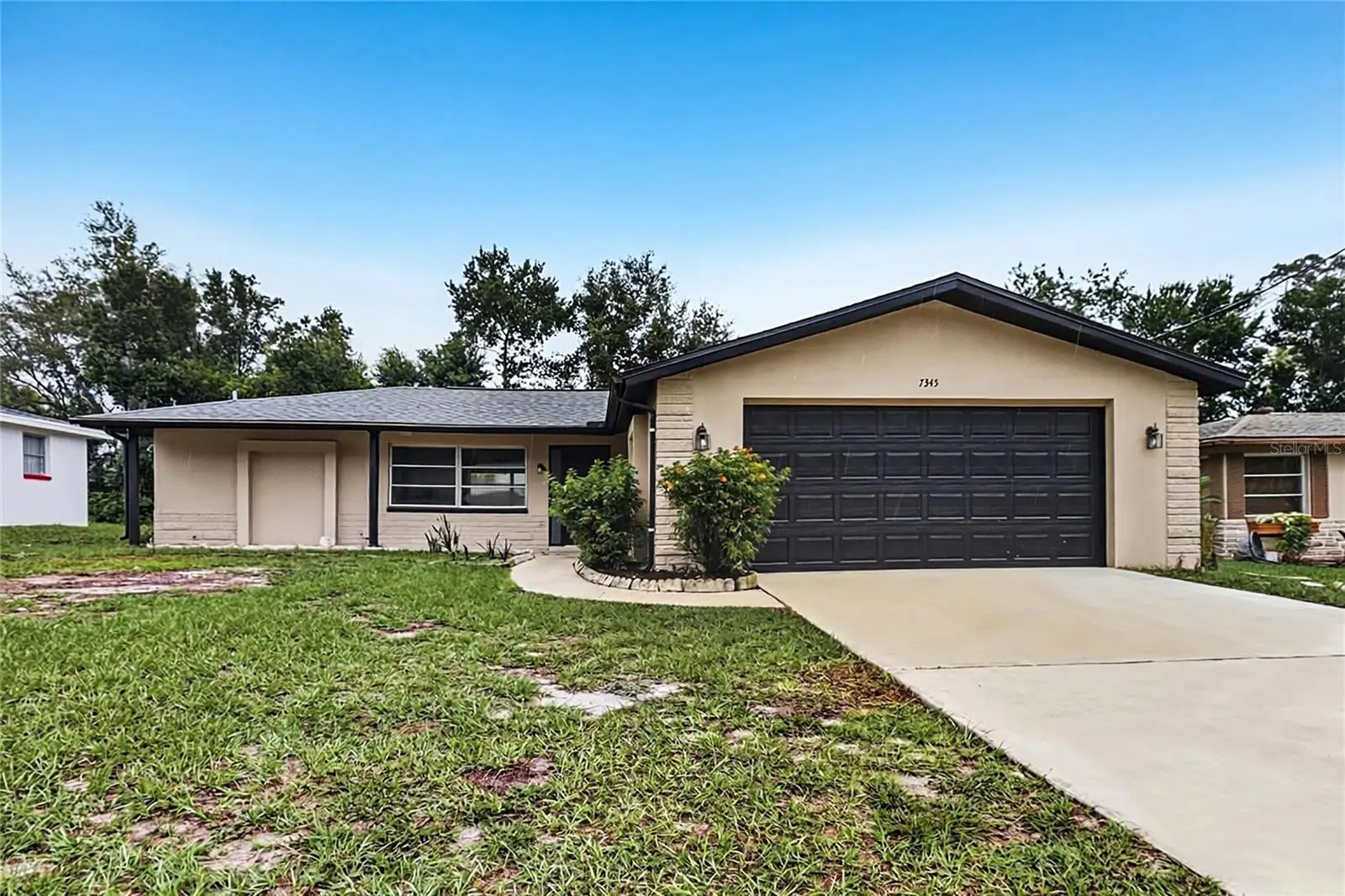 7345 Apache Trail, FL