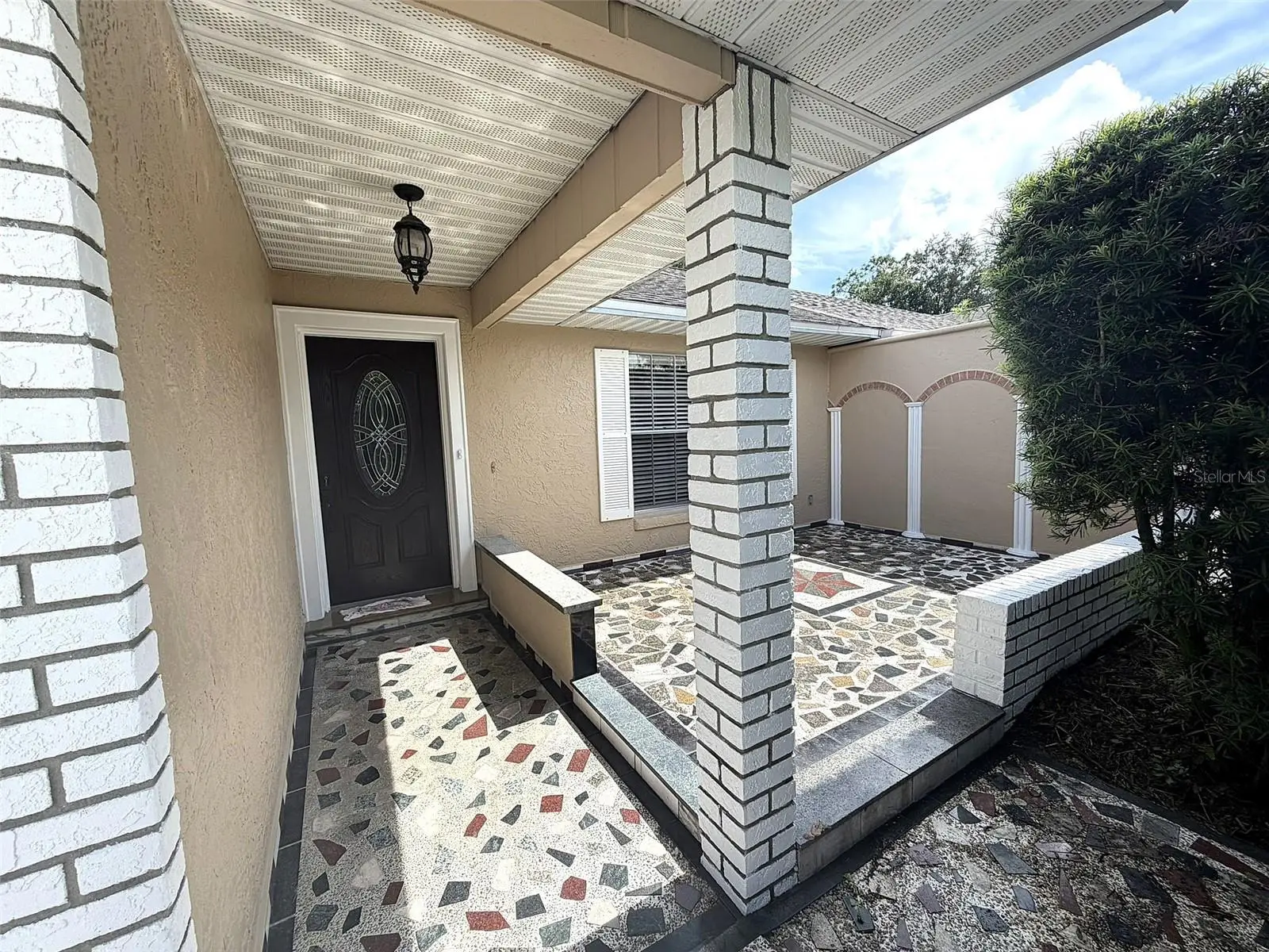 825 Quail Hollow Drive, FL