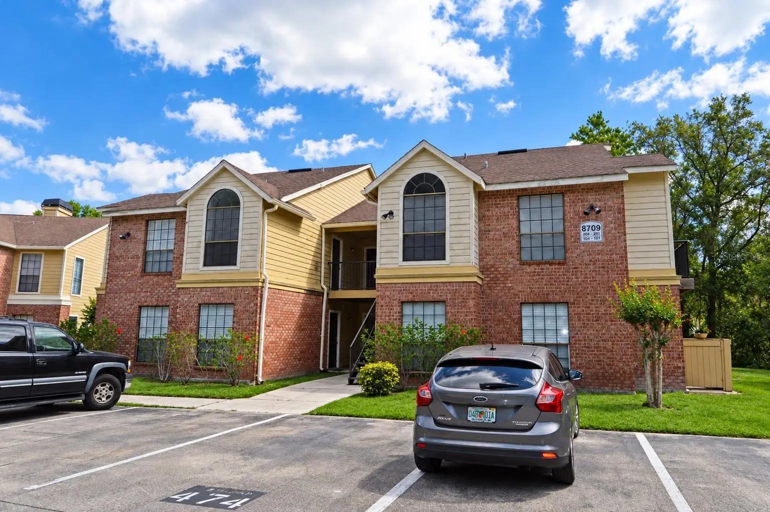 8709 Fancy Finch Drive, FL