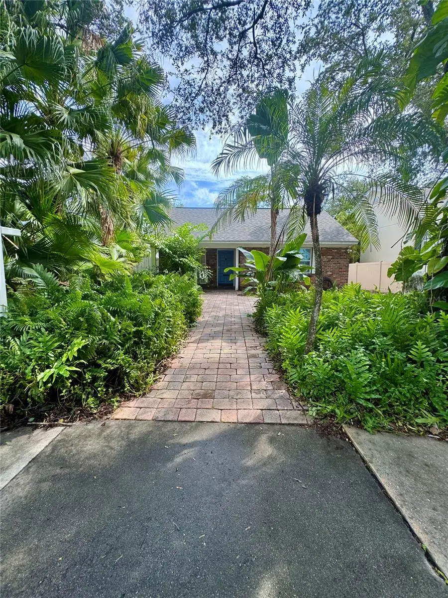 207 Davis Boulevard, FL