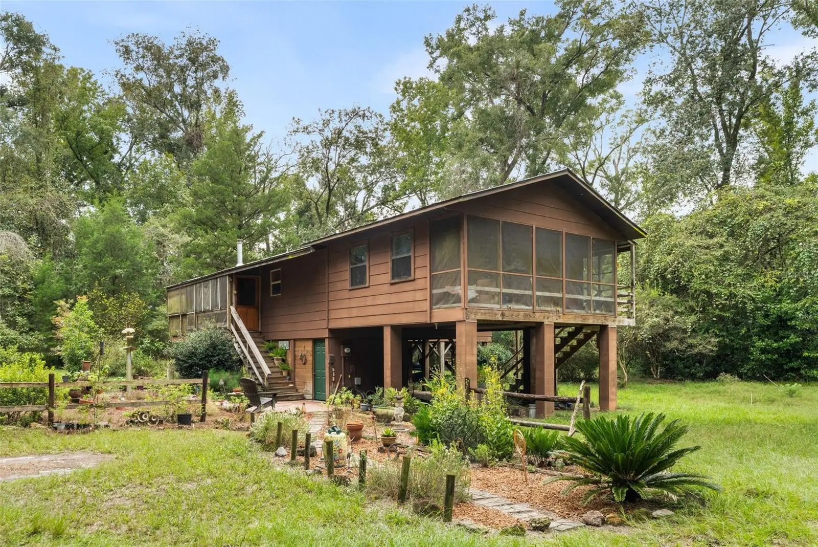 568 Rattlesnake Glen, FL