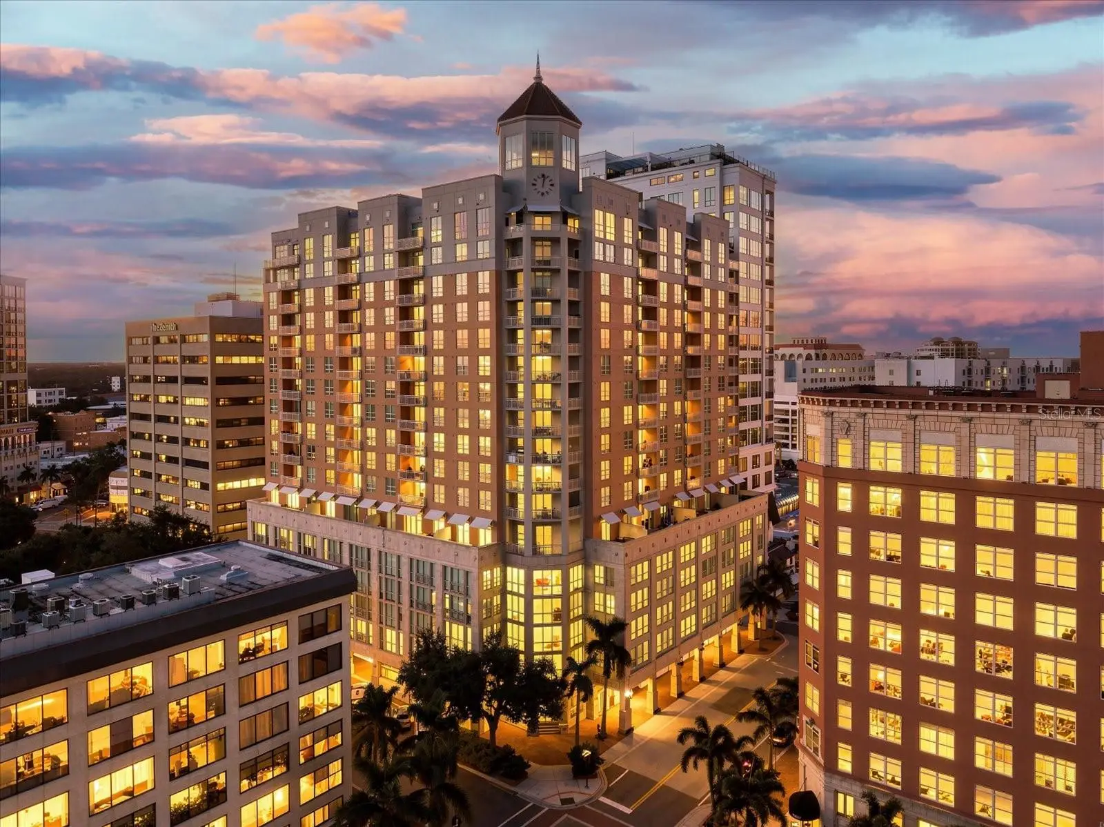 1350 Main Street, FL