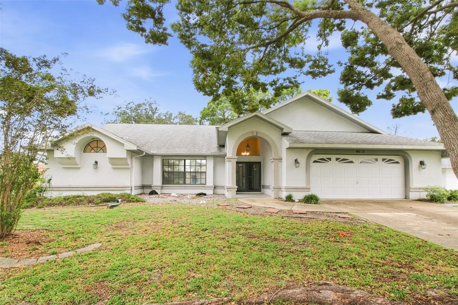 4415 Las Palmas Avenue, FL