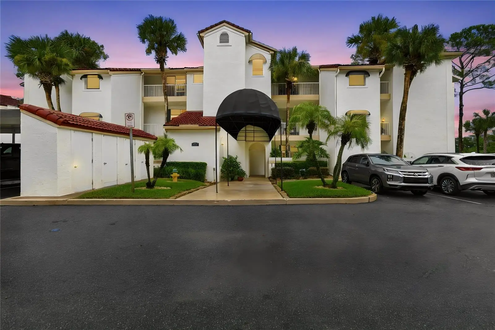 459 Hamptoncrest Circle, FL