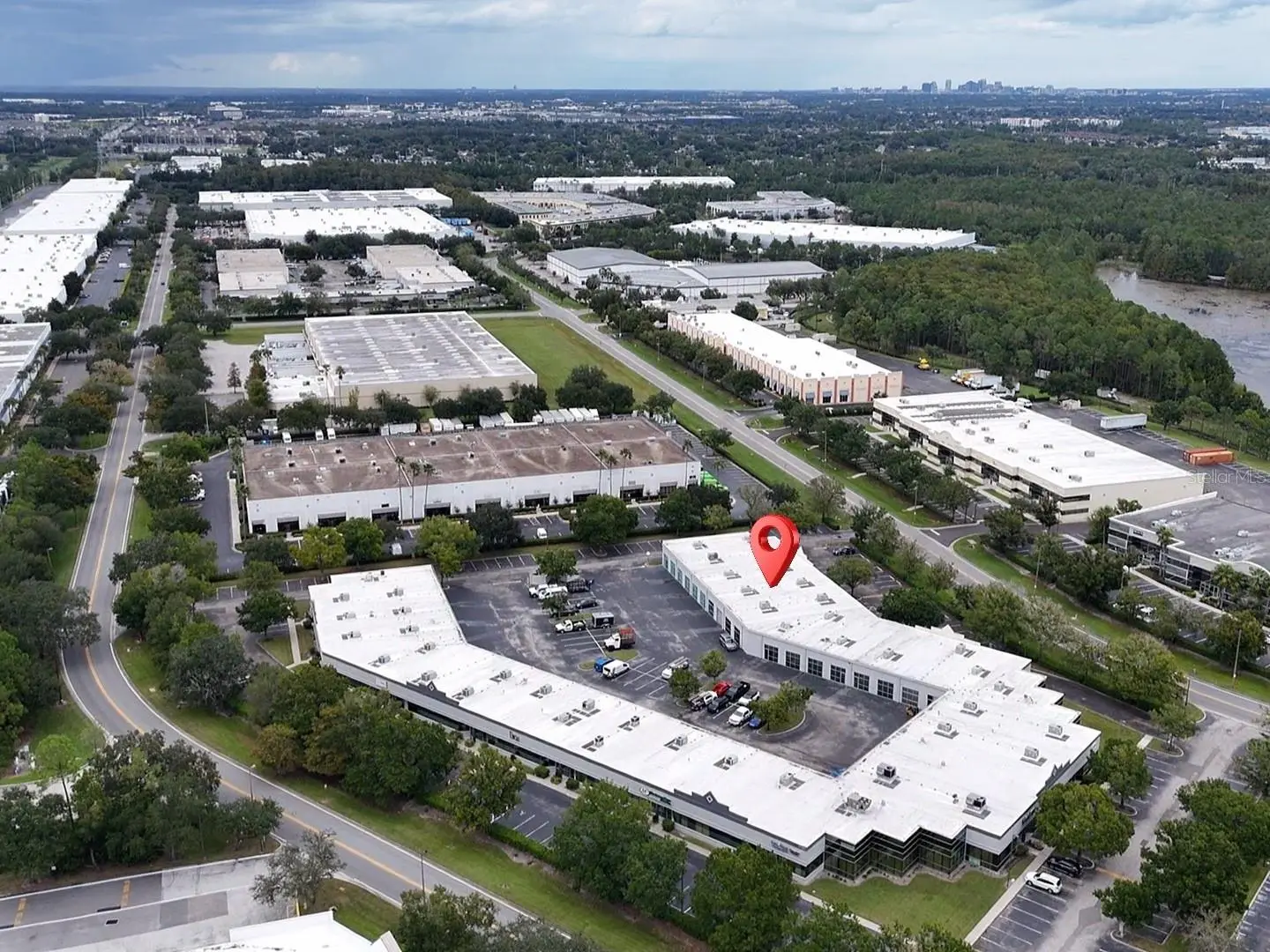 7751 Kingspointe Parkway, FL