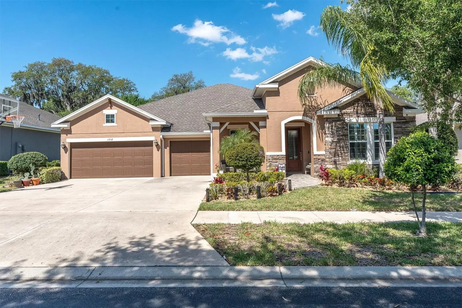 1212 Lorea Lane, FL