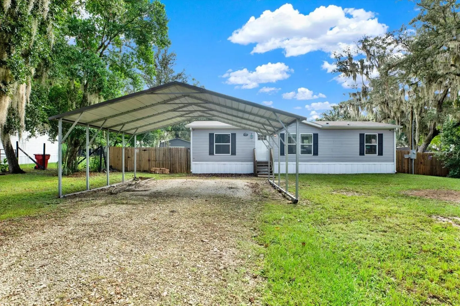 2829 Lakefront Drive, FL