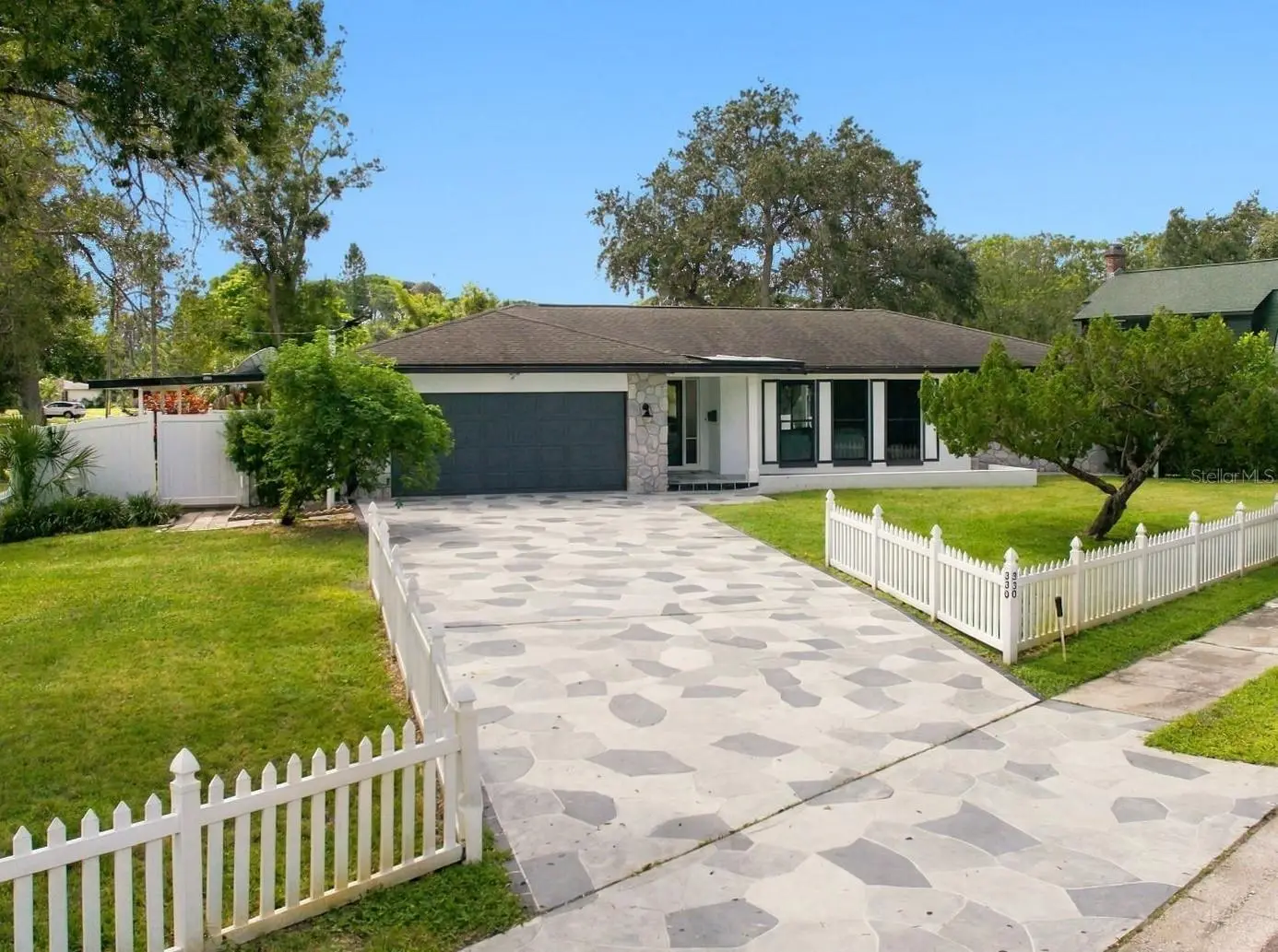 330 Patica Rd Ne, FL