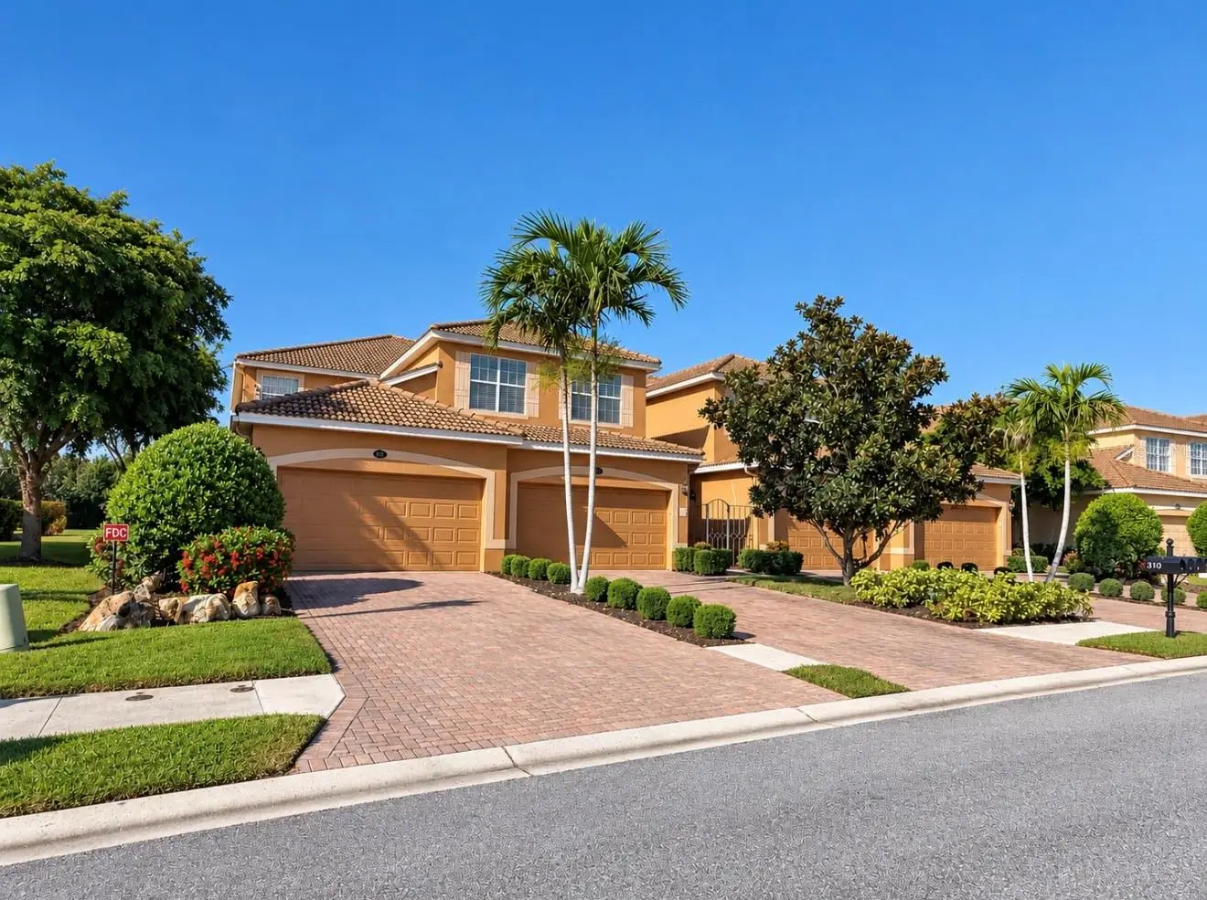 310 Winding Brook Lane, FL