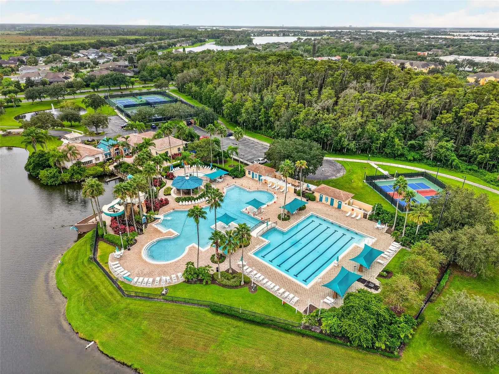 8484 Dover View Lane, FL