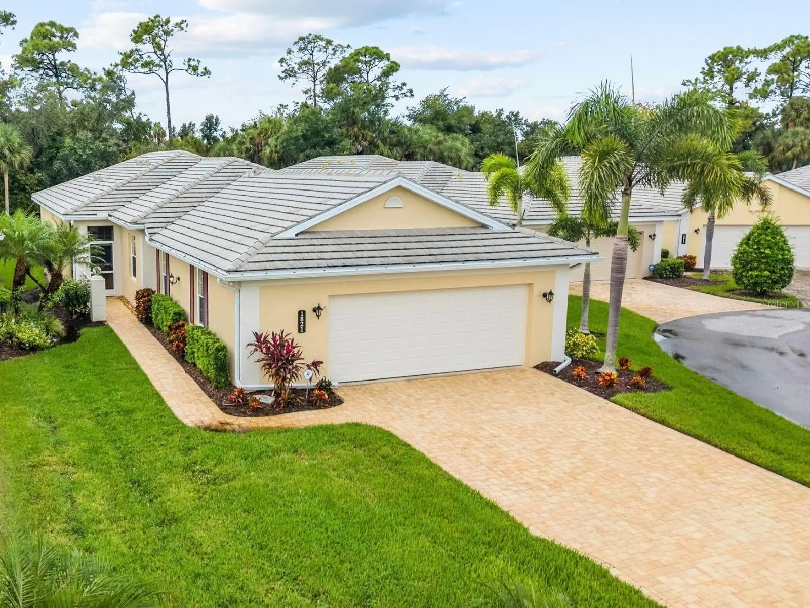 1821 Lancashire Drive, FL