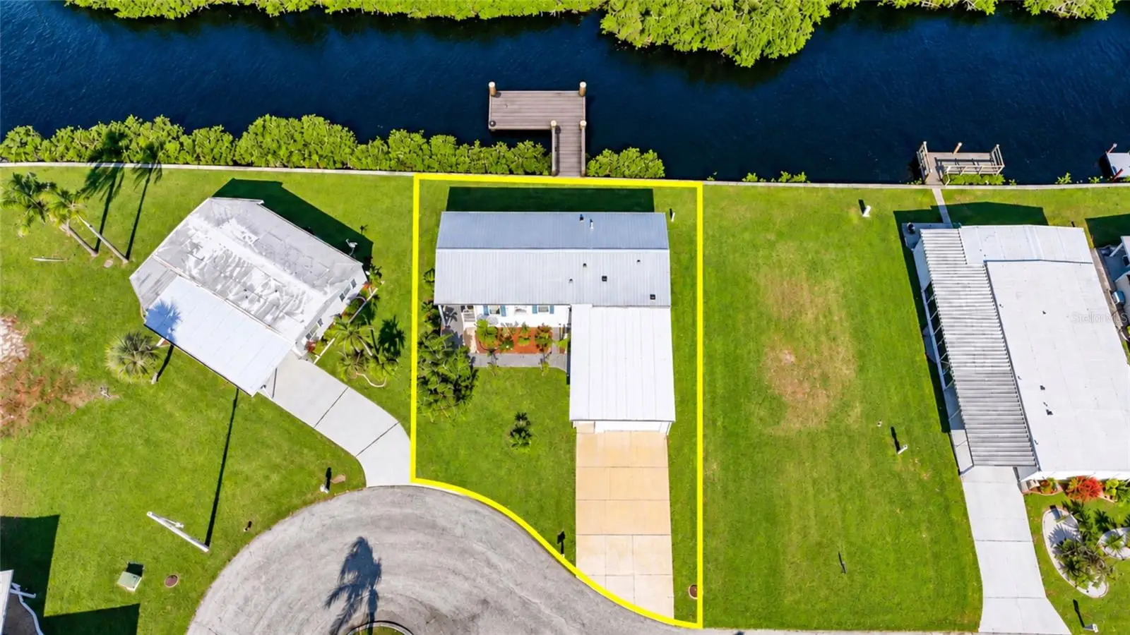 734 Blackburn Boulevard, FL