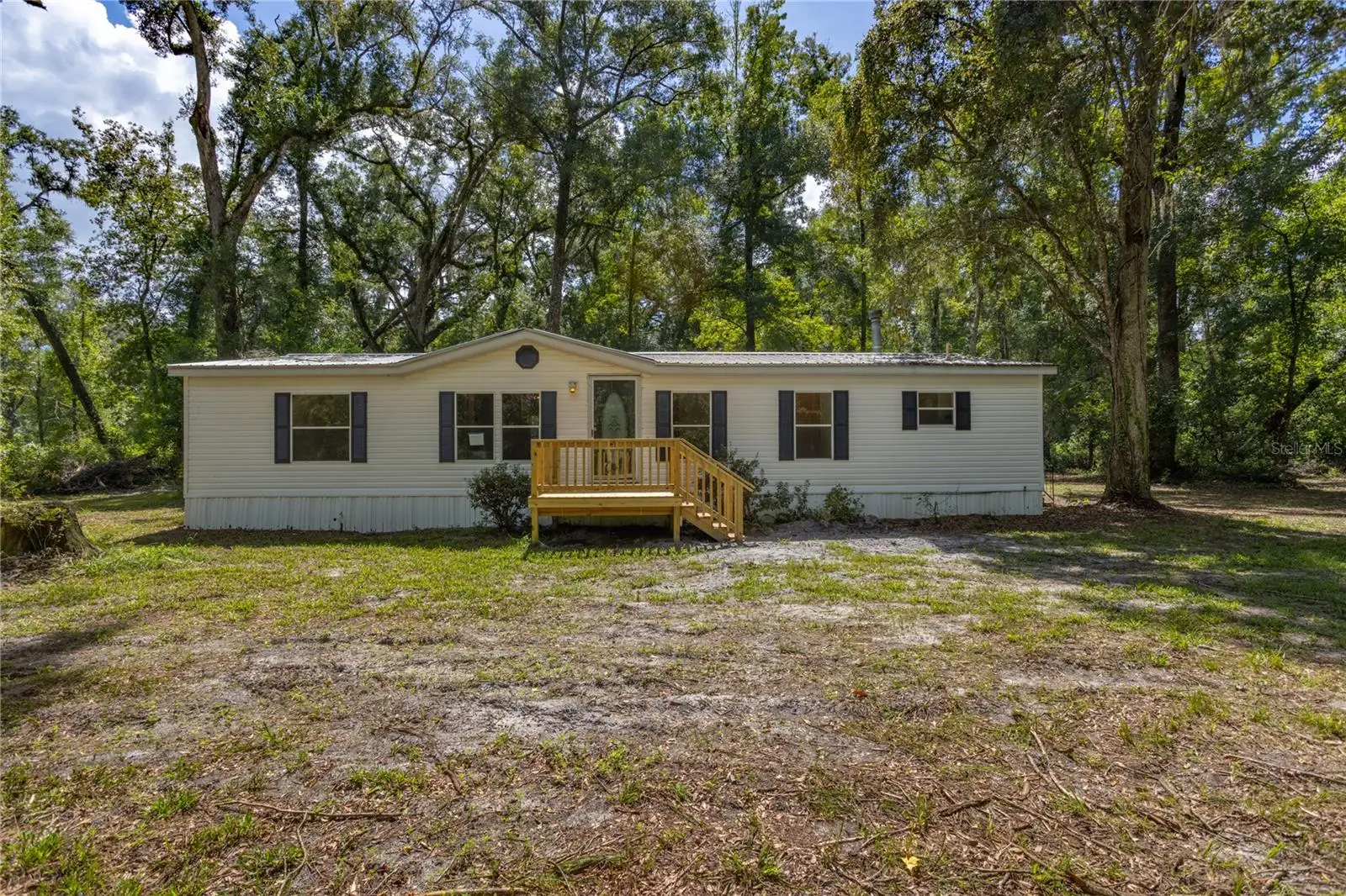 551 354th Avenue, FL