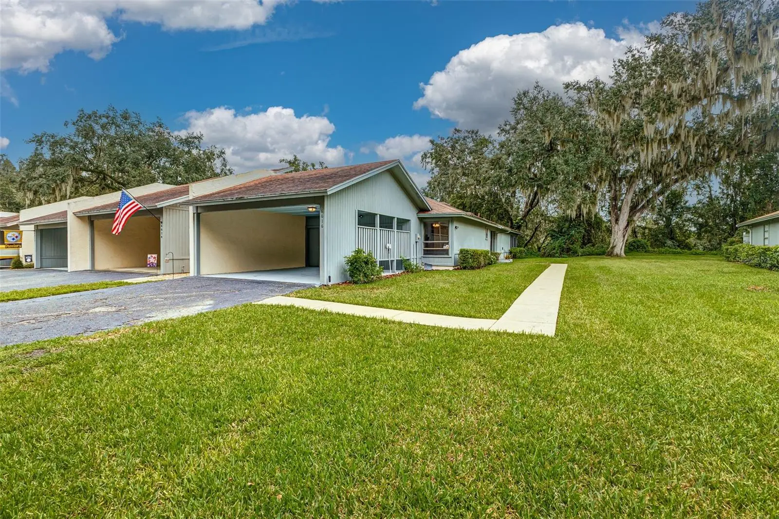 6616 Sweetbriar Lane, FL