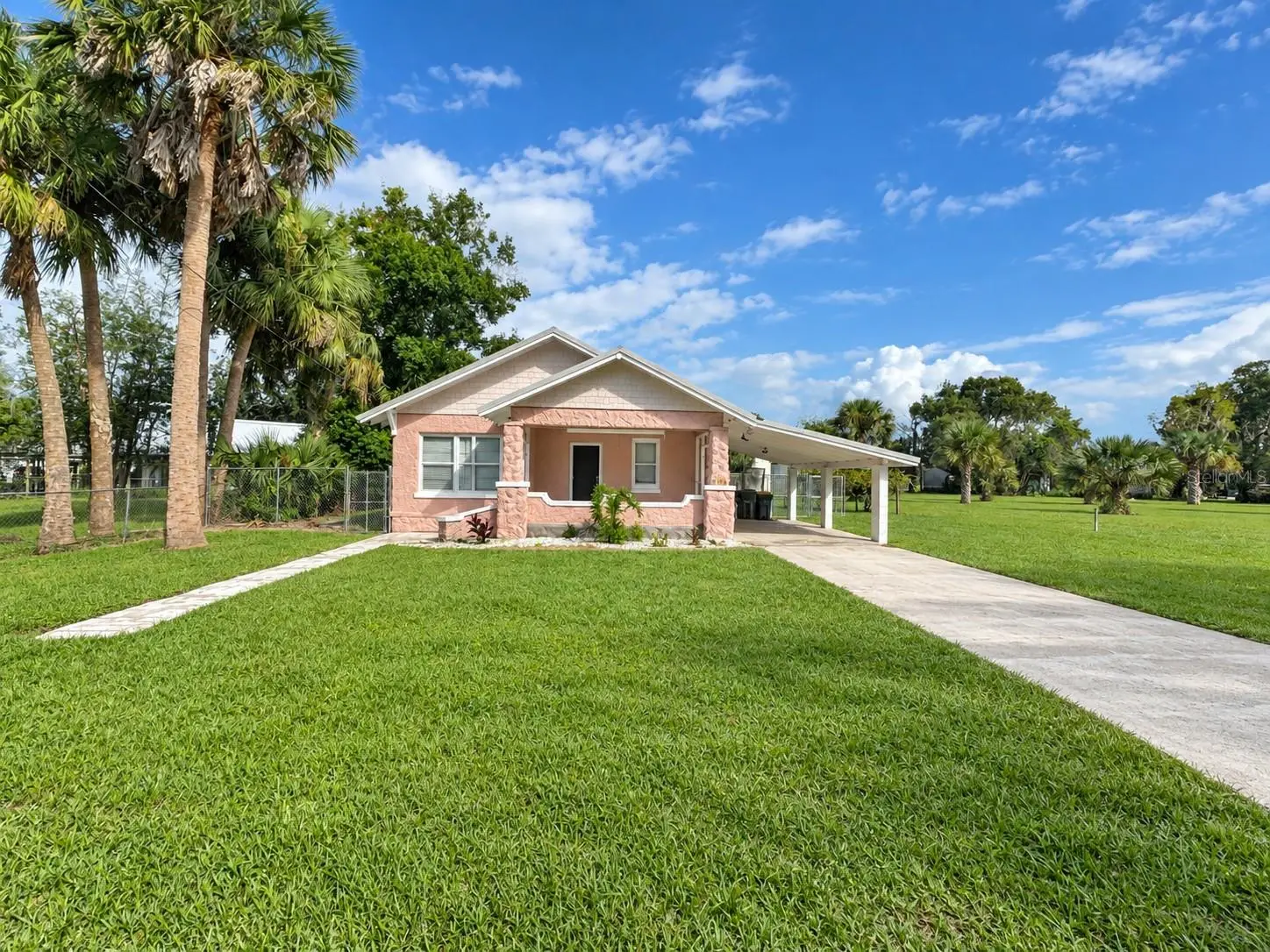 494 Brainard Avenue, FL