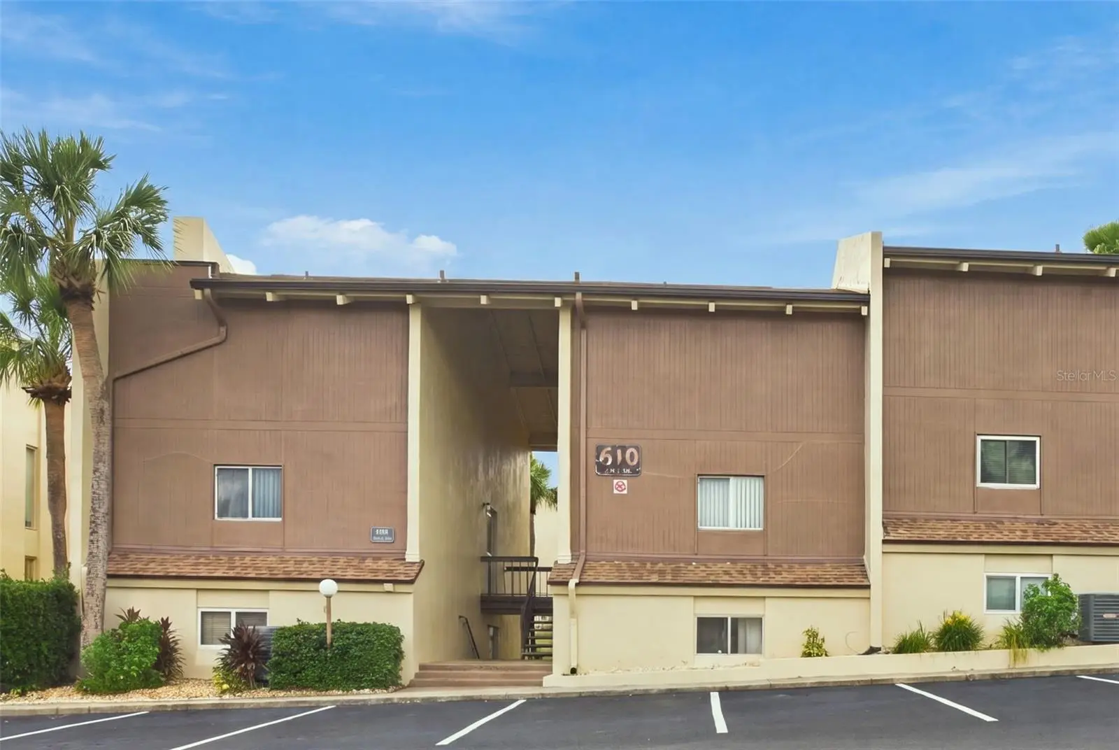 610 Orange Drive, FL