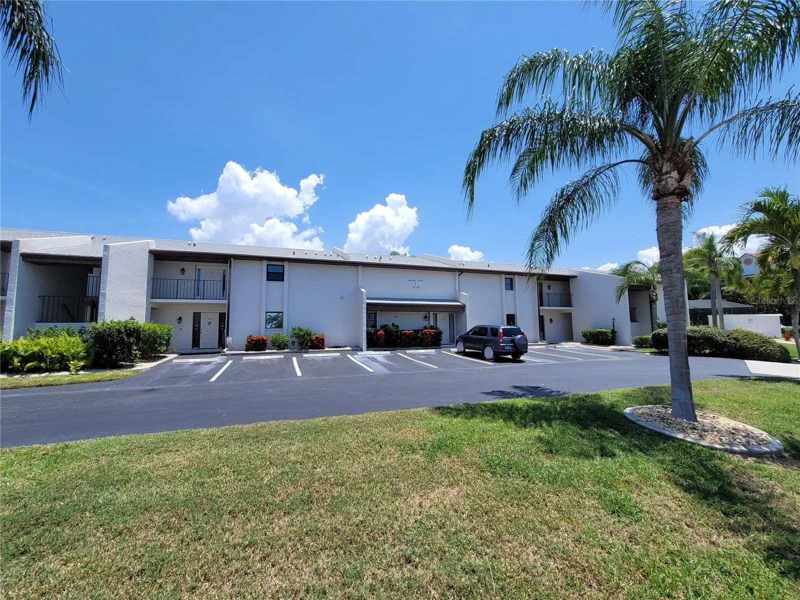 1318 Wesley Drive, FL
