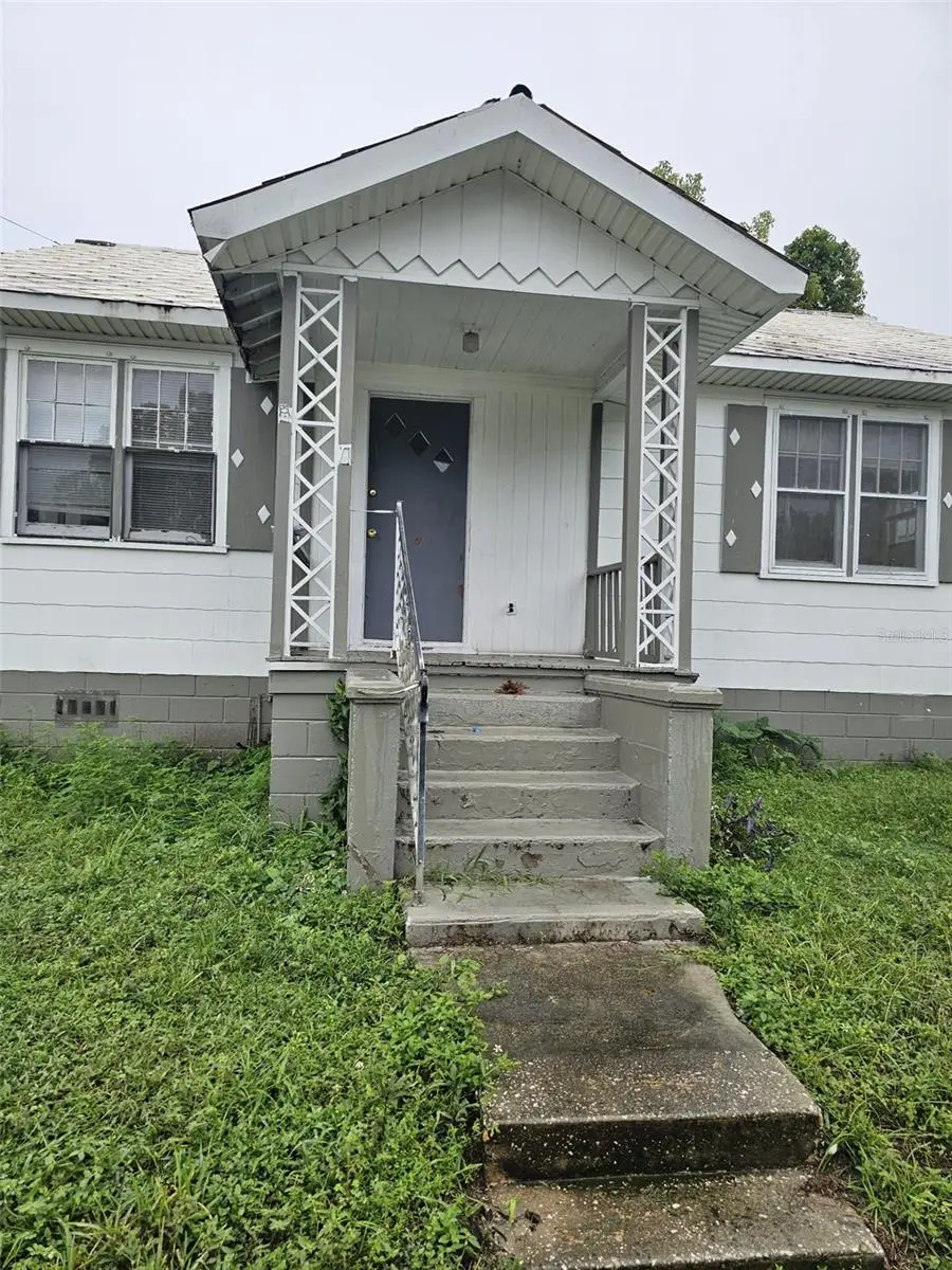 609 8th Avenue, FL