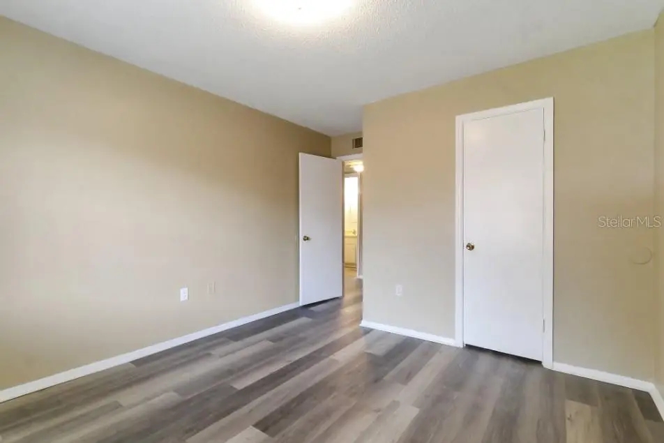 448 Banyon Tree Circle, FL
