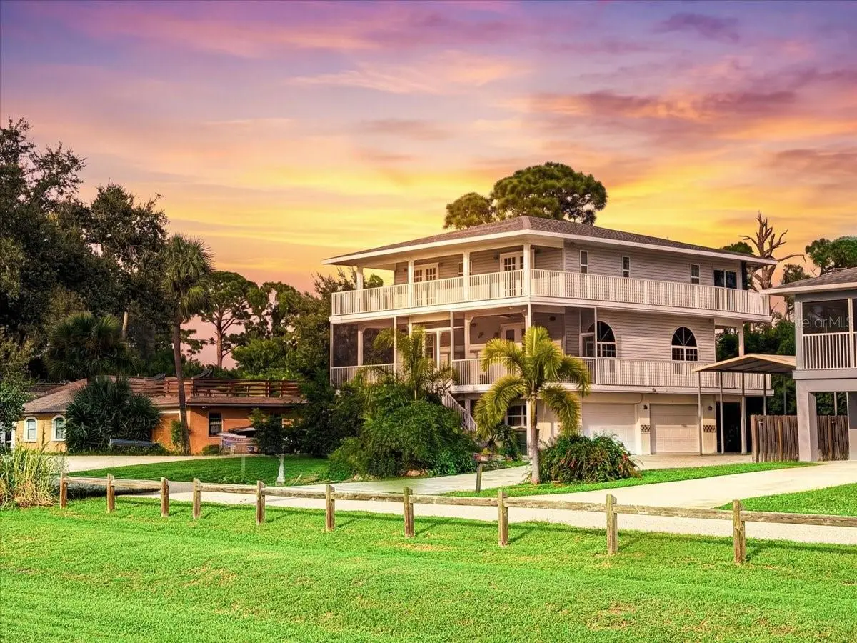 1775 Scenic Drive, FL