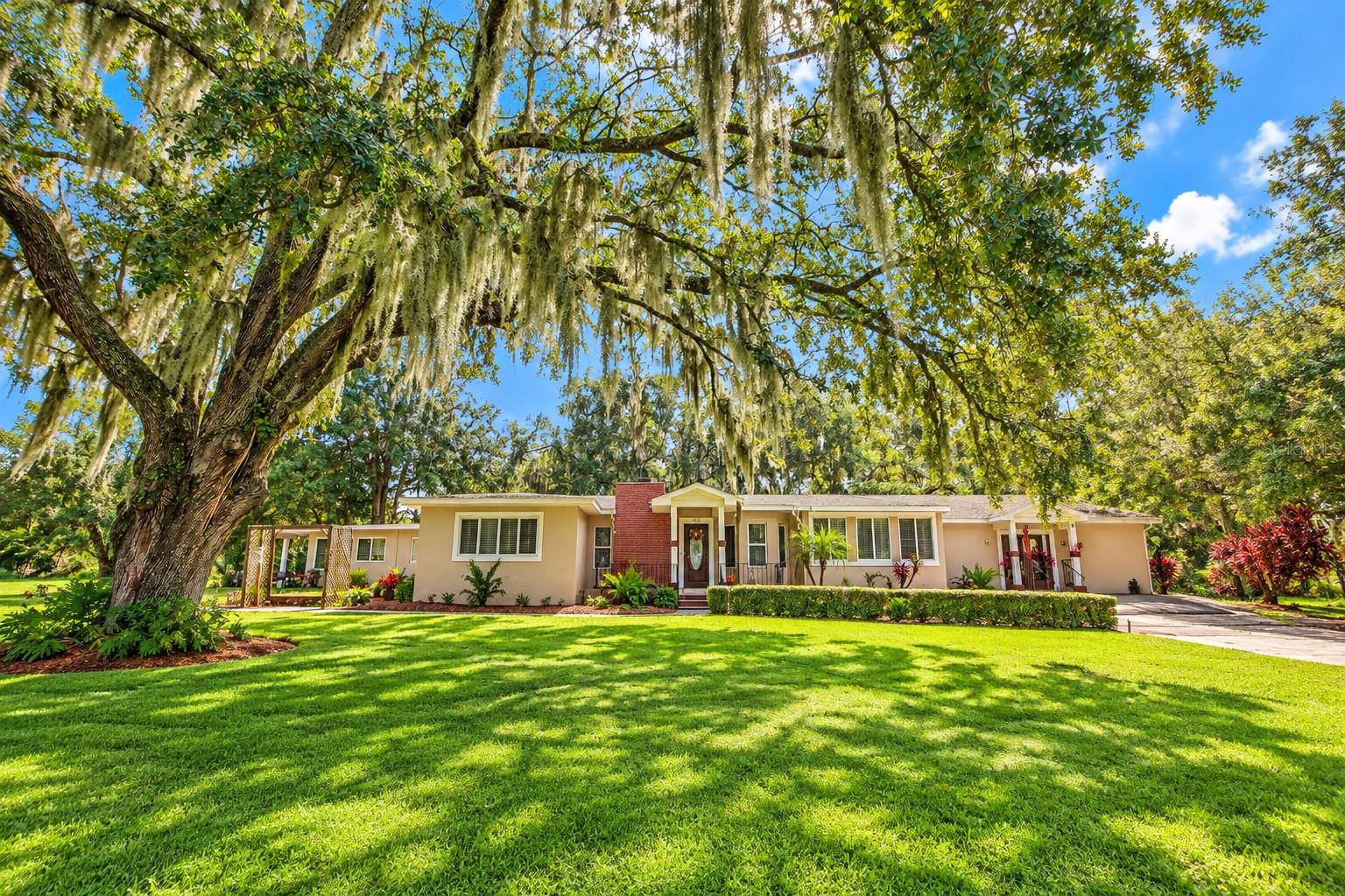 411 Orlando Avenue, FL