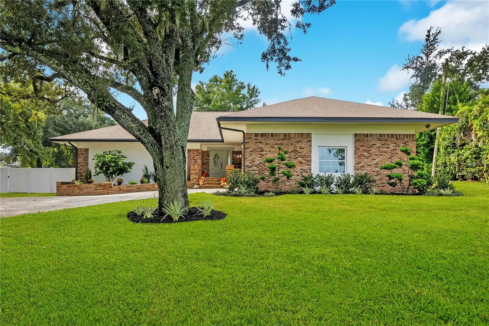 2637 Grace Manor, FL