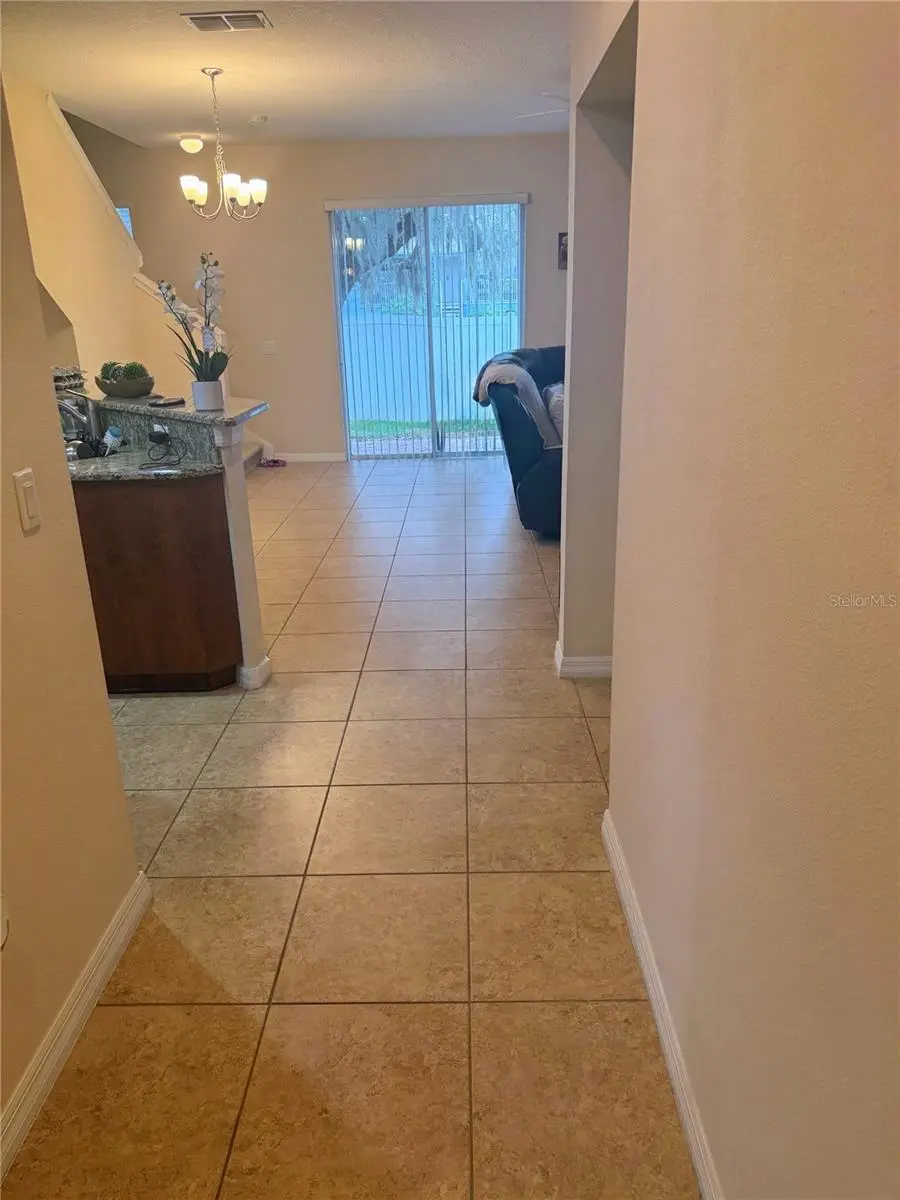4884 Poolside Drive, FL
