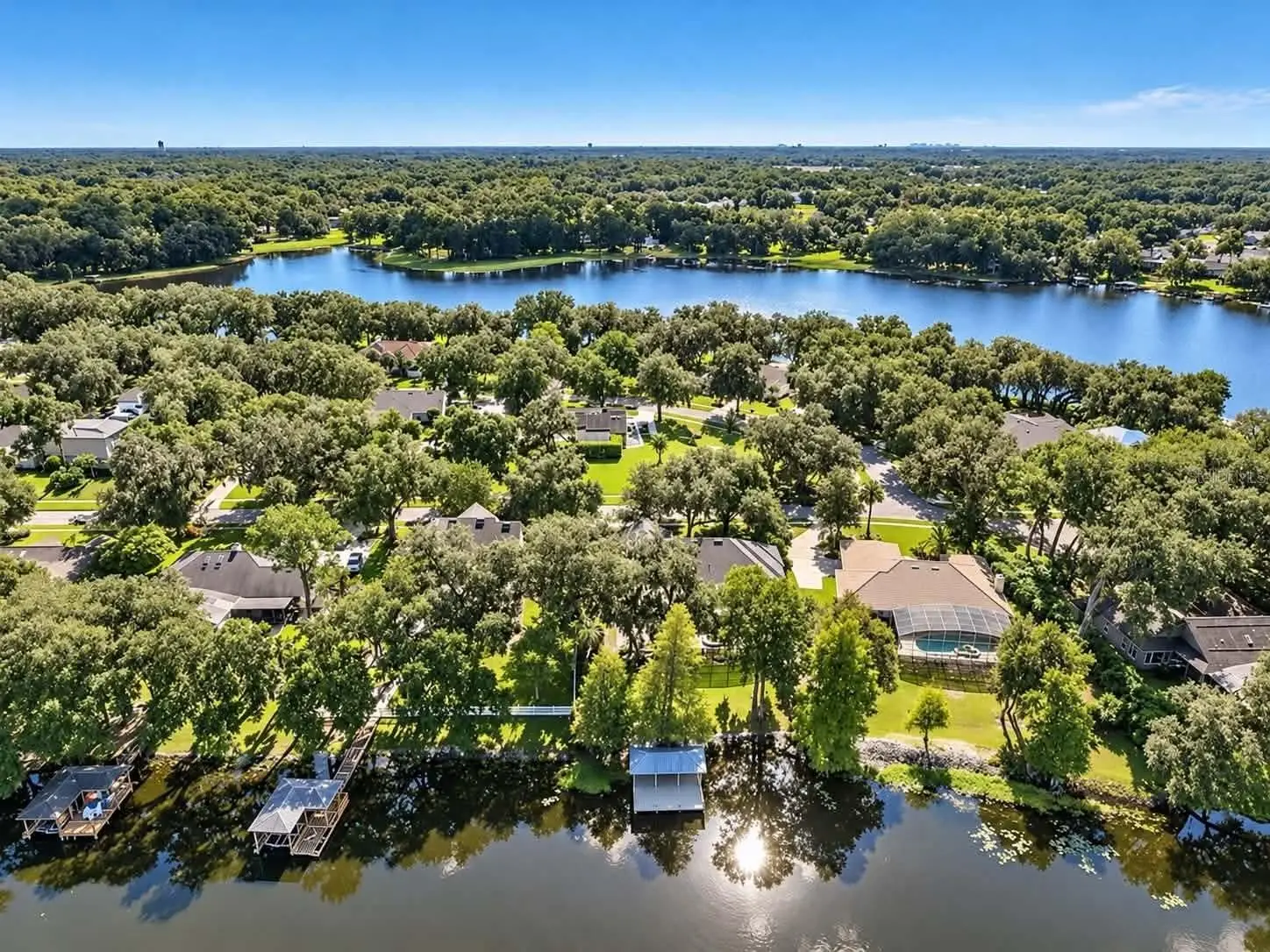 972 Oakpoint Circle, FL