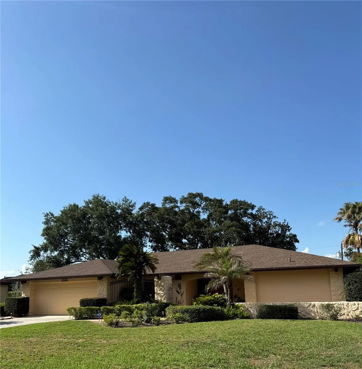 1120 Lake Point Terrace, FL