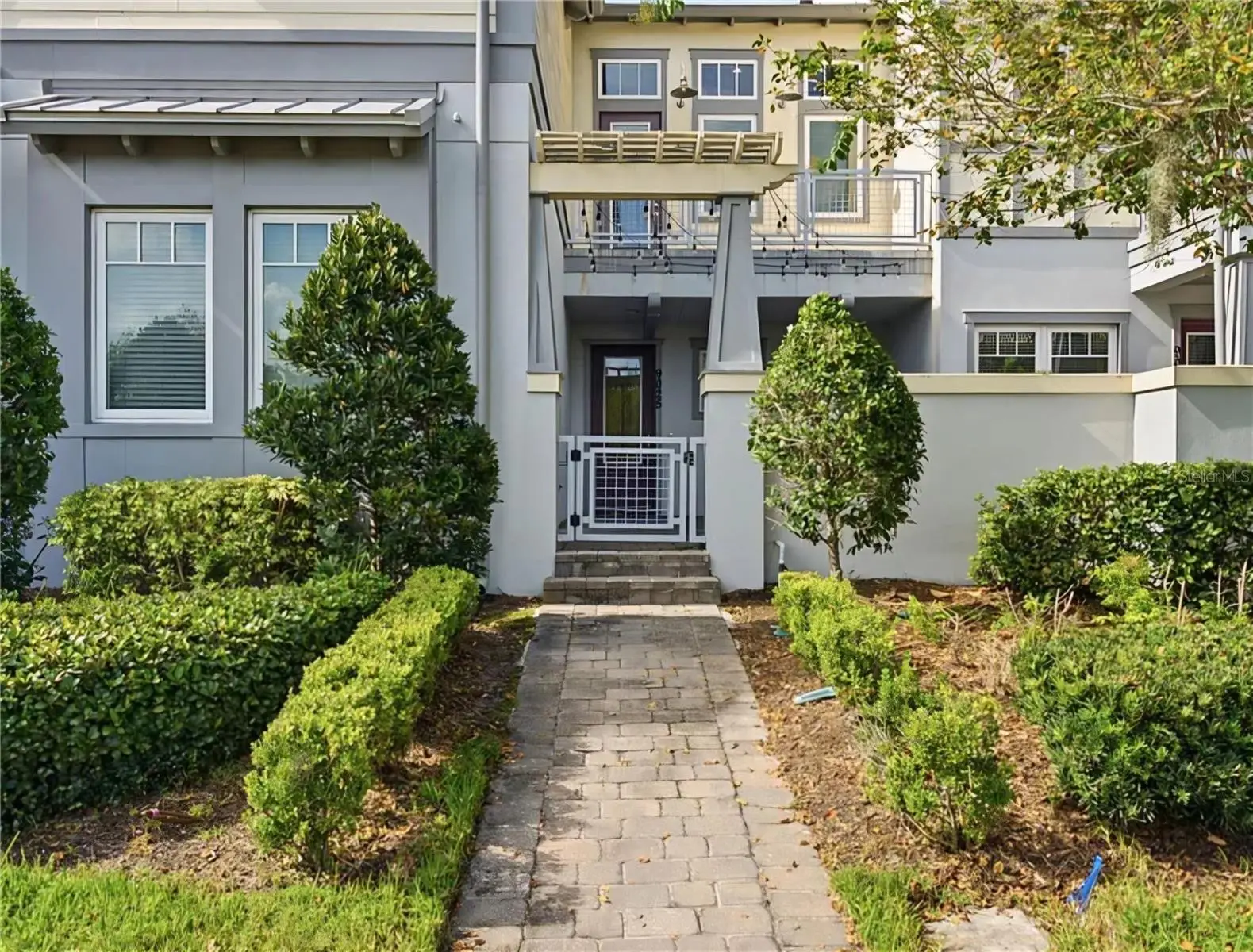 9025 Laureate Boulevard, FL