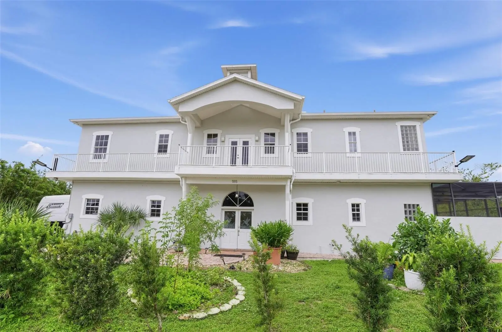 585 Amber Lane, FL