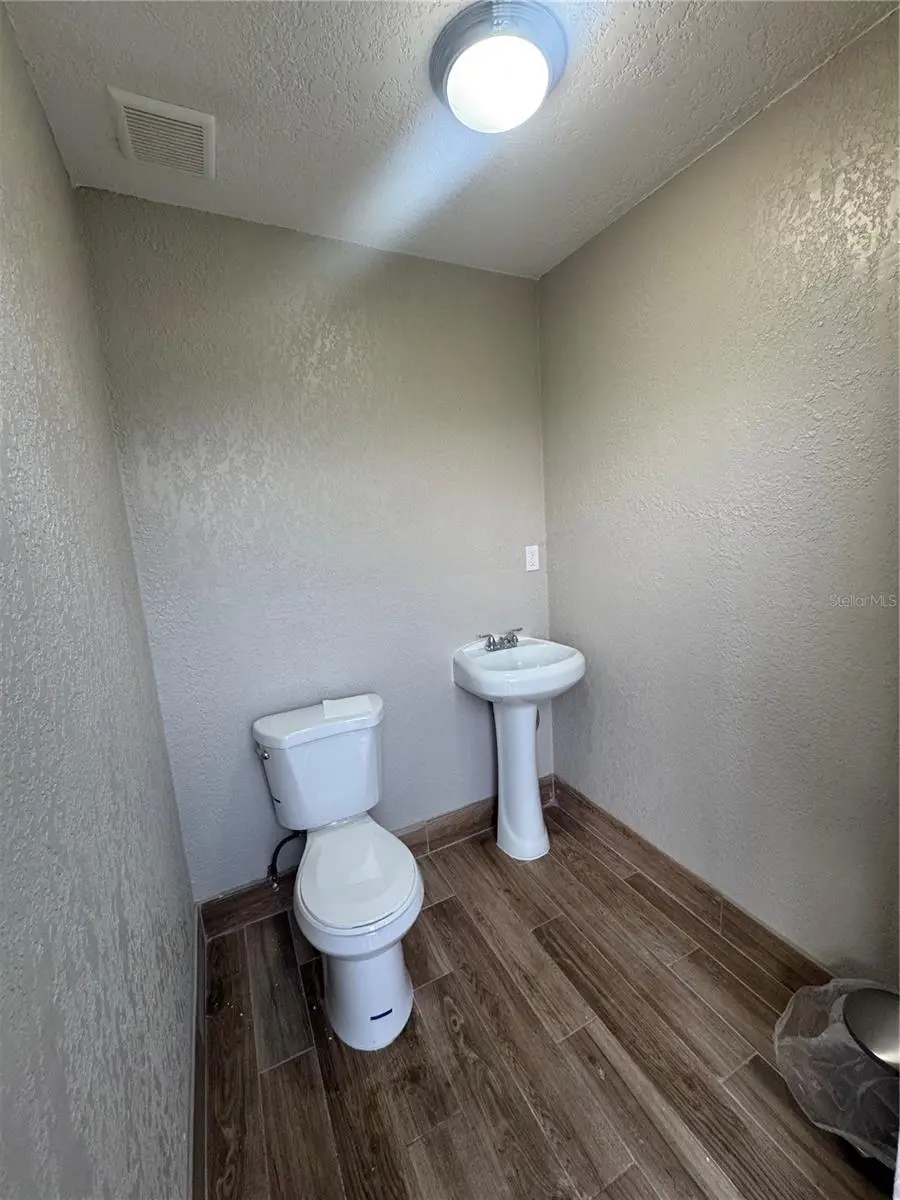 541 Us Highway 17 92, FL