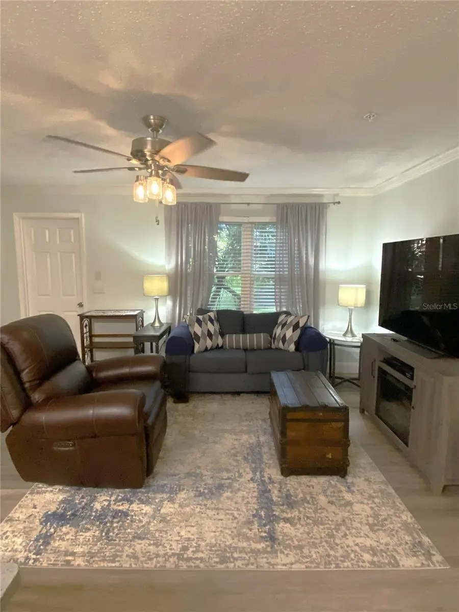 615 Dory Lane, FL