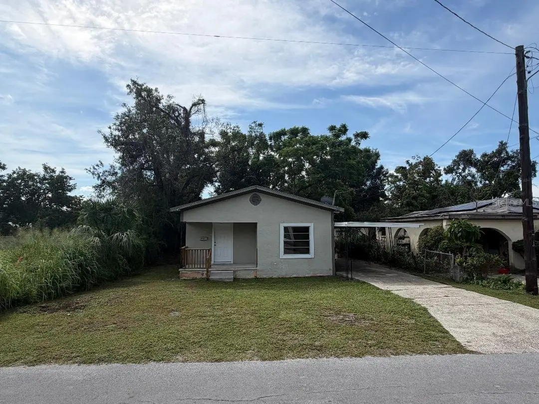 2921 24th, FL