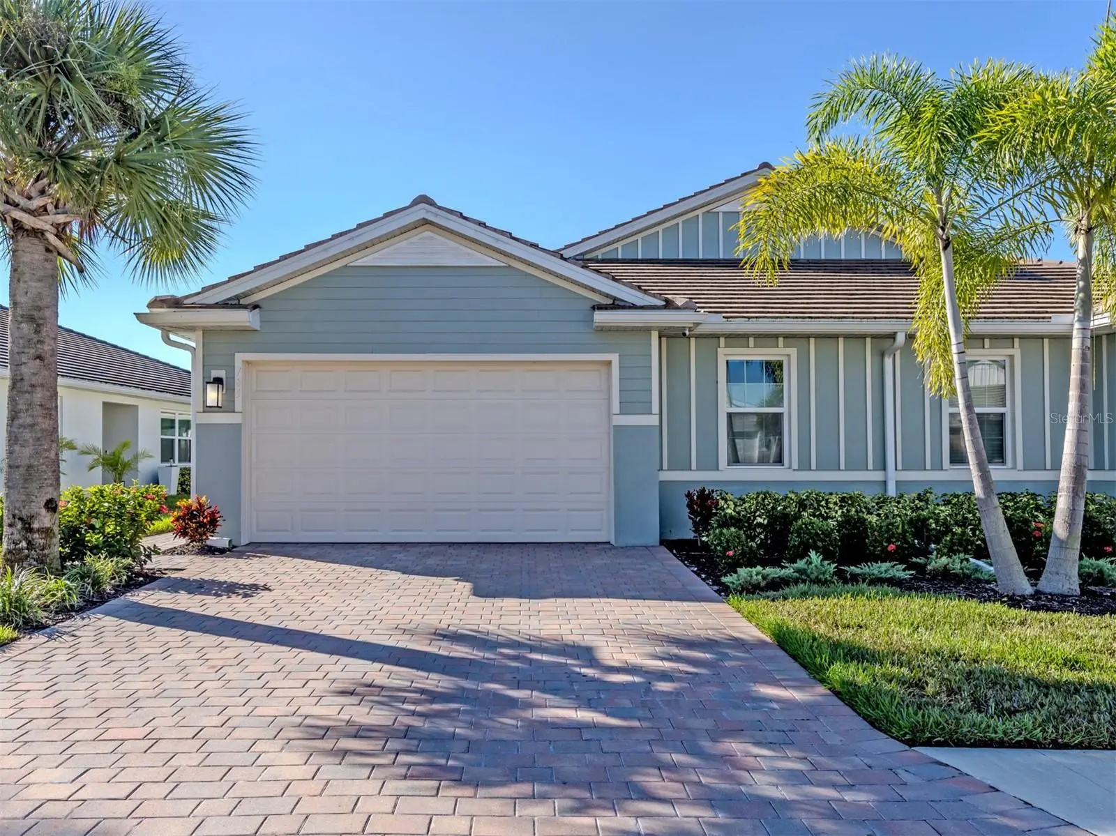 785 Ibiza Loop, FL