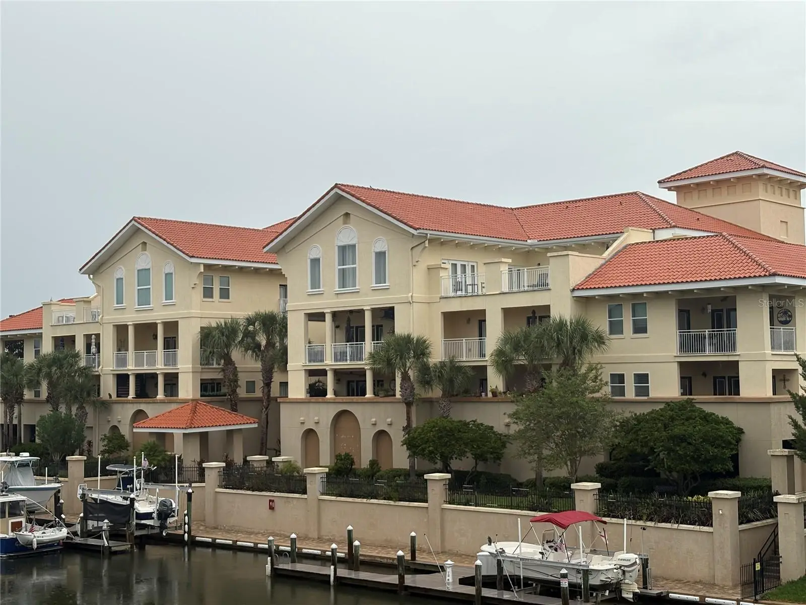 300 Bella Harbor Court, FL