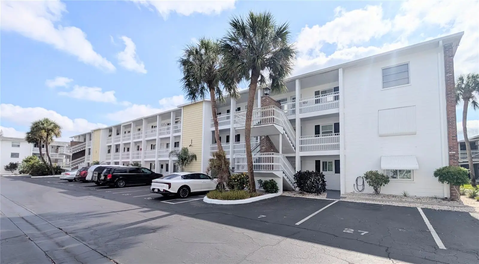 5949 Easy Street, FL