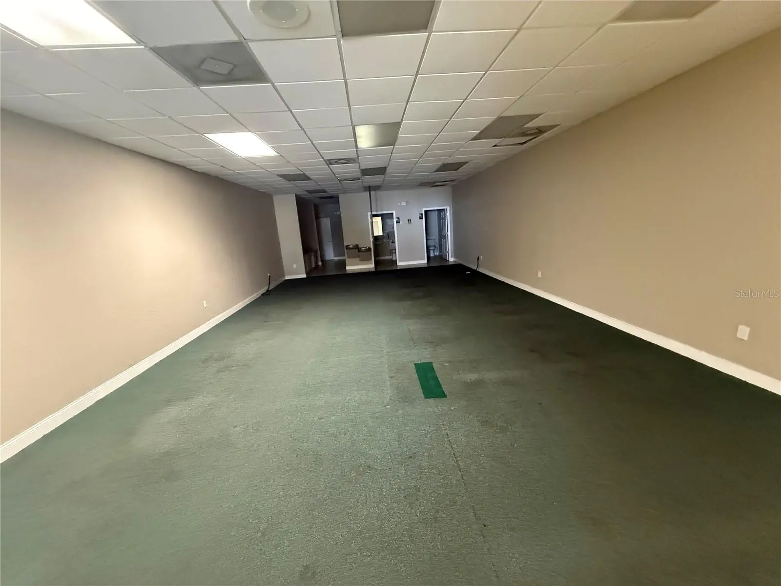 585 Ronald Reagan Boulevard, FL