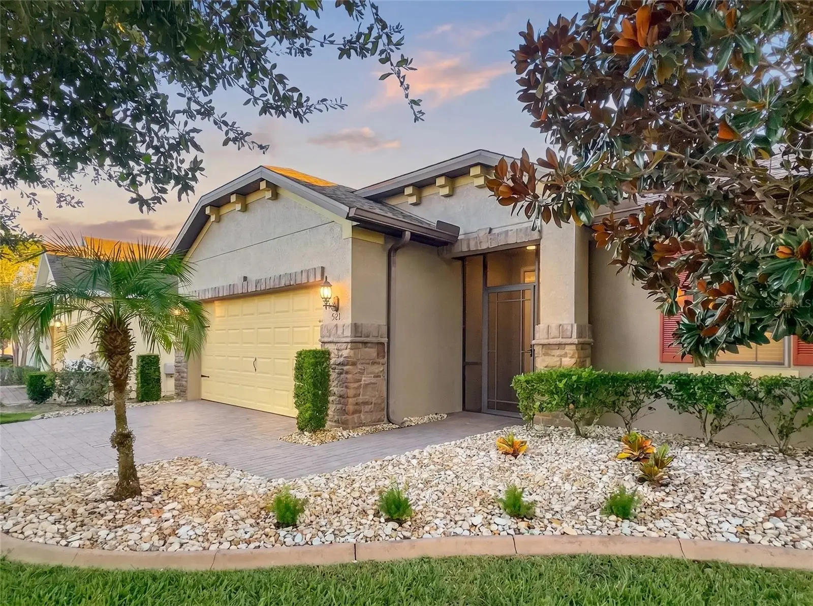 521 Vista Sol Drive, FL