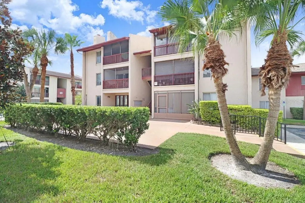 8602 Huron Court, FL