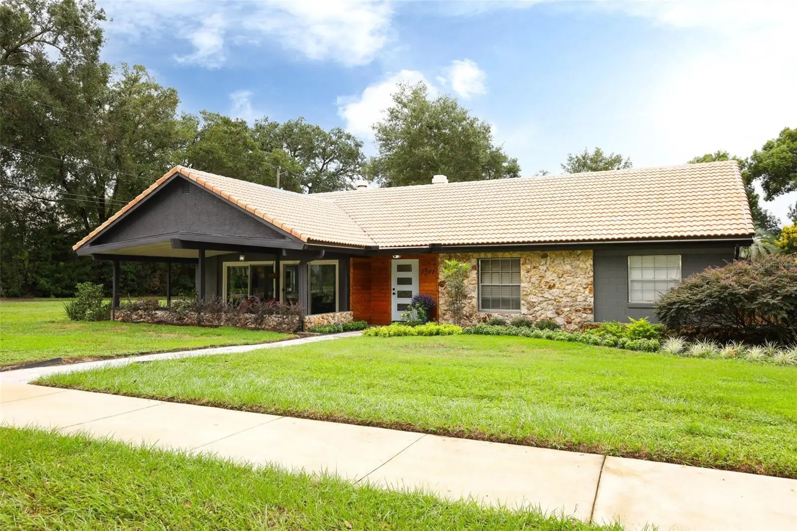 1701 Carlton Street, FL