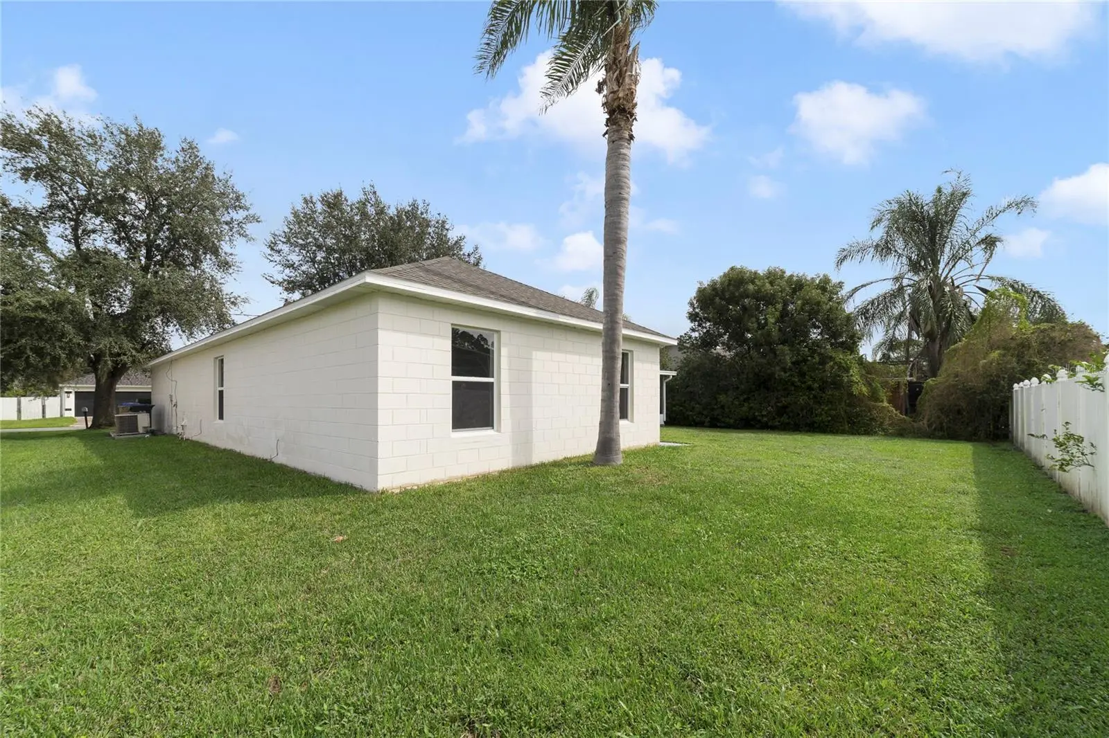 1163 Perpignan Court, FL